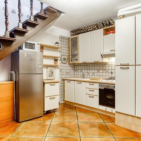 Piazza Maggiore Duplex Apartment By Wonderful Italy بولونيا المظهر الخارجي الصورة